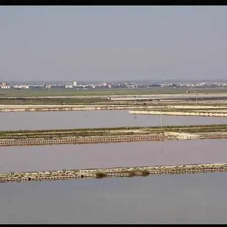 Ξενοδοχείο με διαμερίσματα Lbr 3*