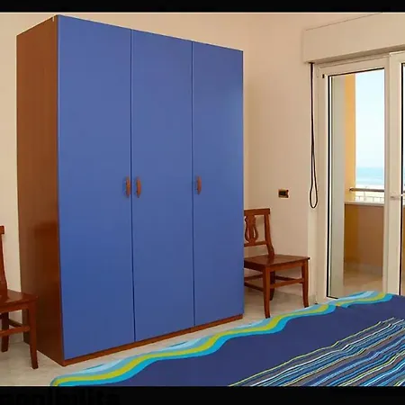 Ξενοδοχείο με διαμερίσματα Lbr Margherita Di Savoia