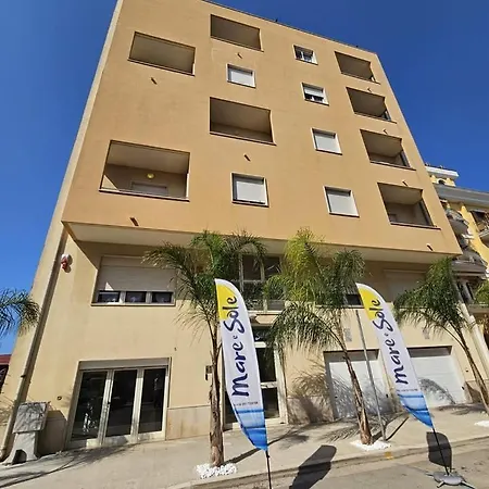 Lbr Ξενοδοχείο με διαμερίσματα Margherita Di Savoia