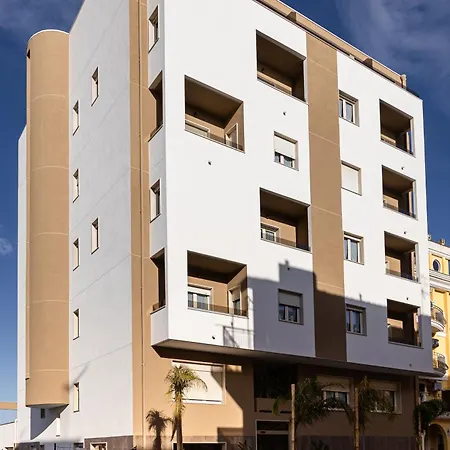 Aparthotel Lbr 3*
