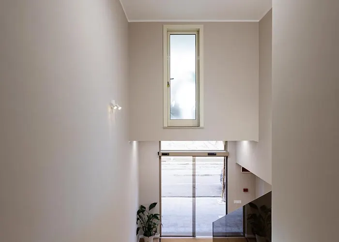 Lbr مارغريتا دي سافويا