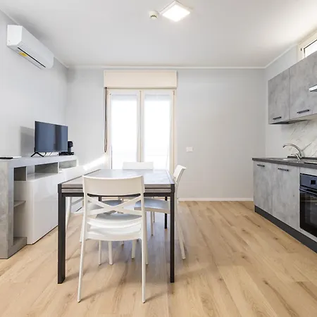 Lbr Aparthotel Margherita Di Savoia
